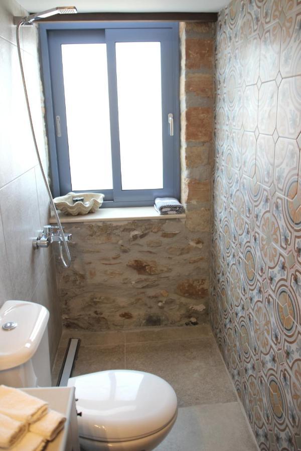 Laini Guest Houses Kouloukouthiana 외부 사진