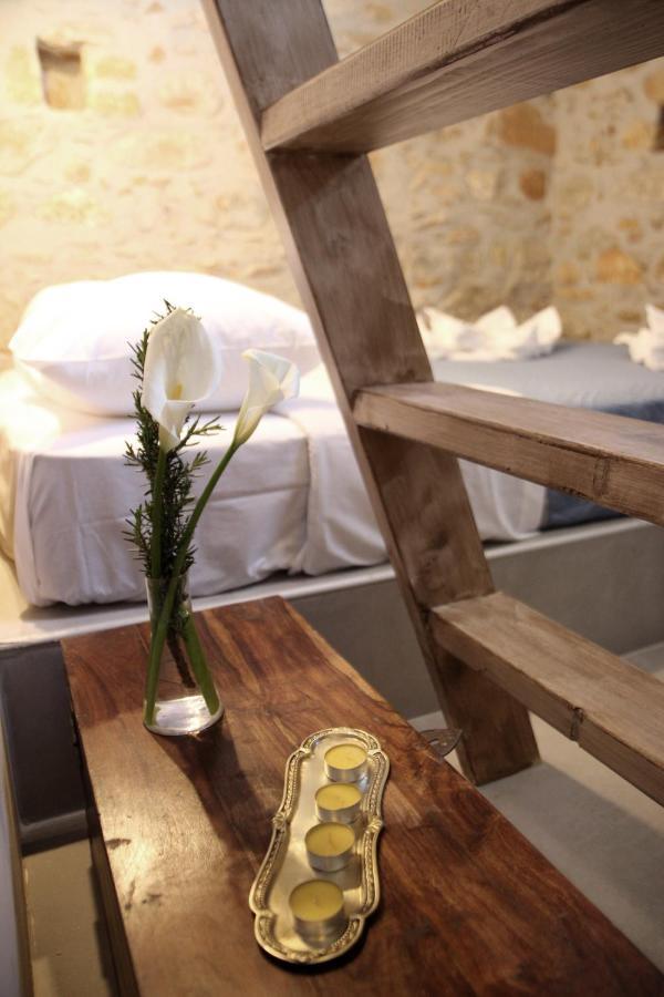 Laini Guest Houses Kouloukouthiana 외부 사진