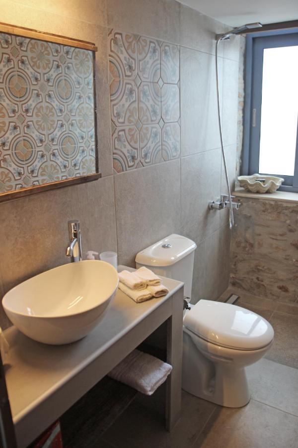 Laini Guest Houses Kouloukouthiana 외부 사진