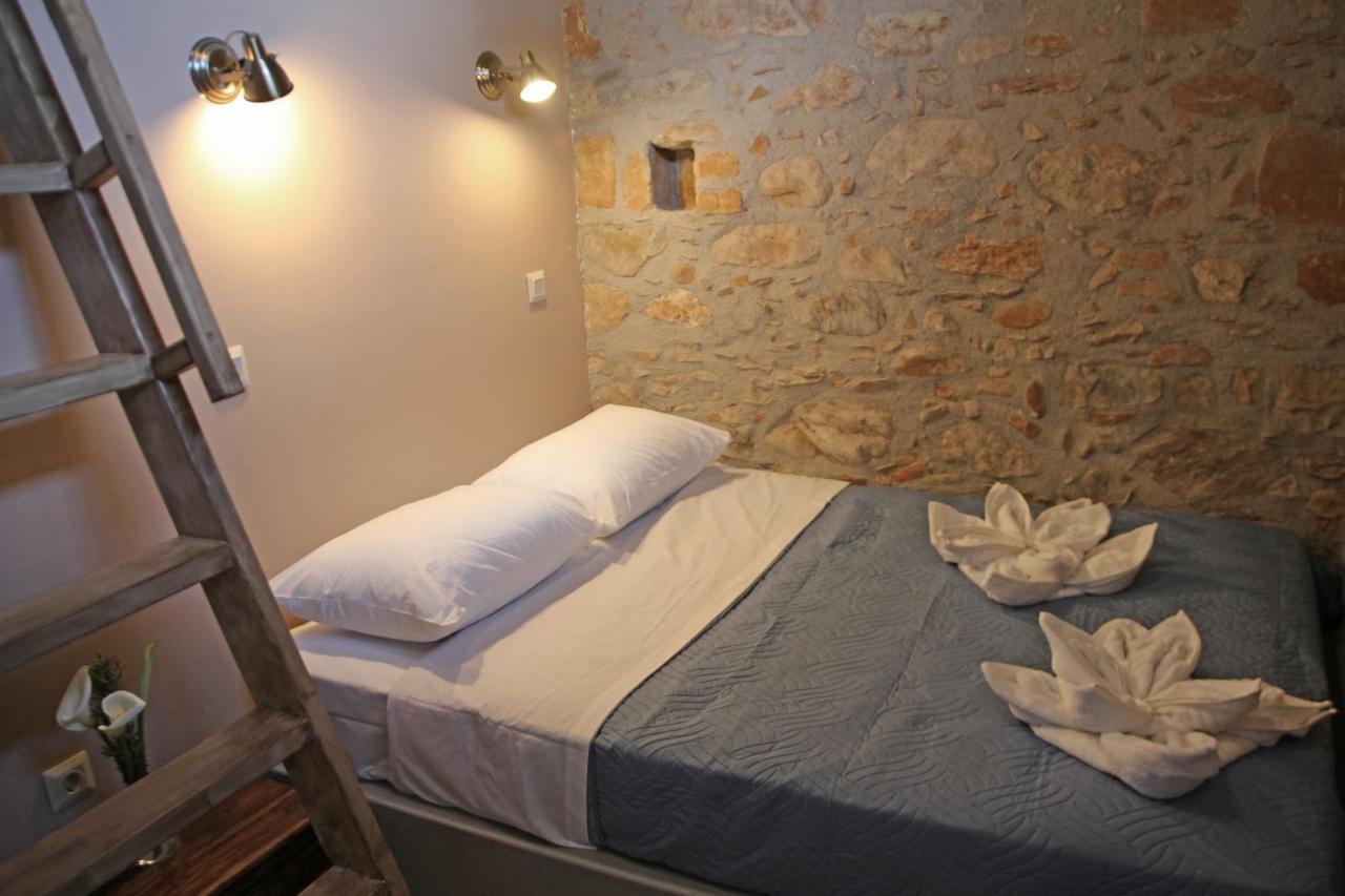 Laini Guest Houses Kouloukouthiana 외부 사진