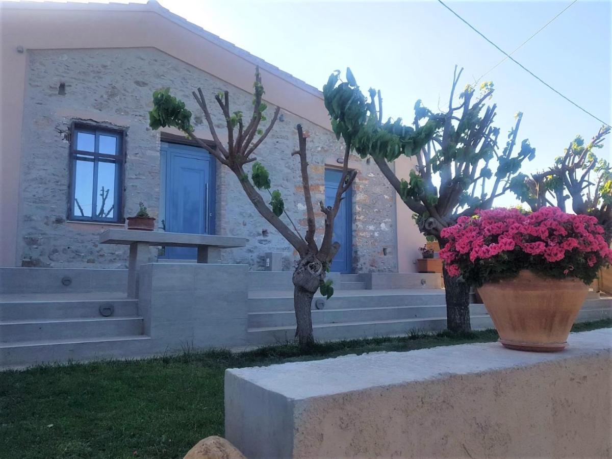 Laini Guest Houses Kouloukouthiana 외부 사진
